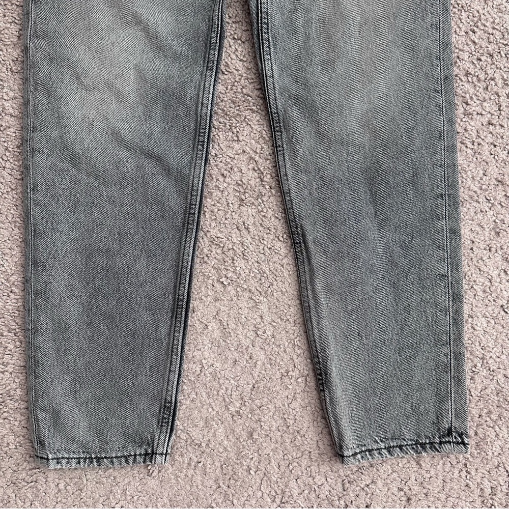 Levi’s 80s Mom Jean Charcoal Grey W26 - Picture 2 of 14